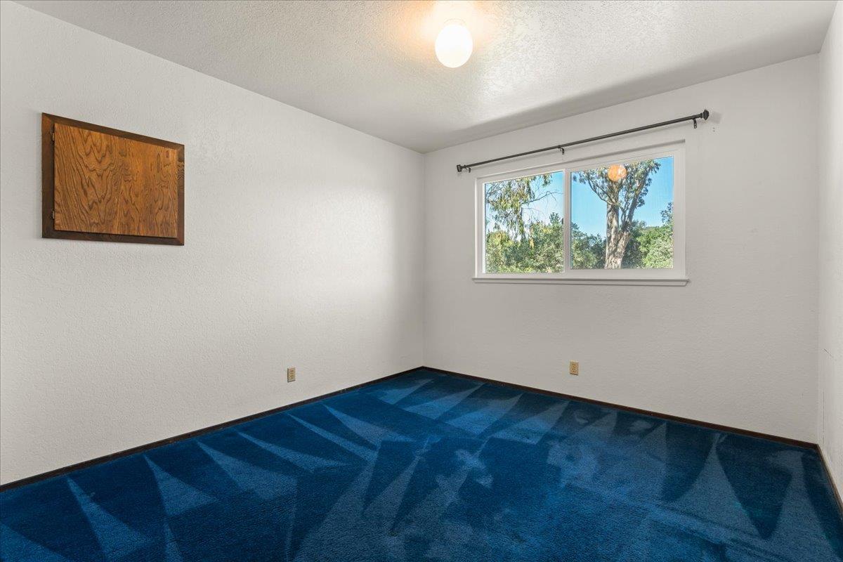 17089 McGuffie Road Salinas, CA 93907 - Photo 22 of 42