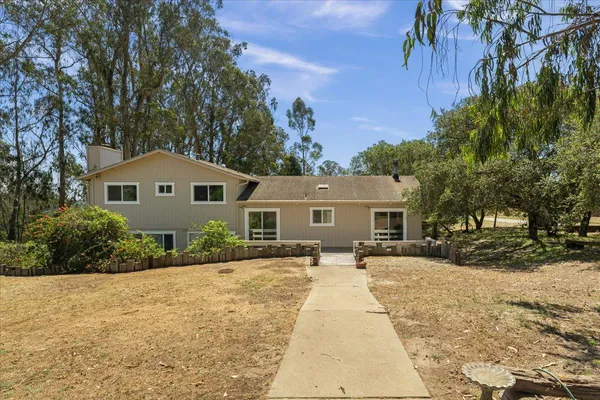 $990,000 | 17089 McGuffie Road, Salinas, CA 93907