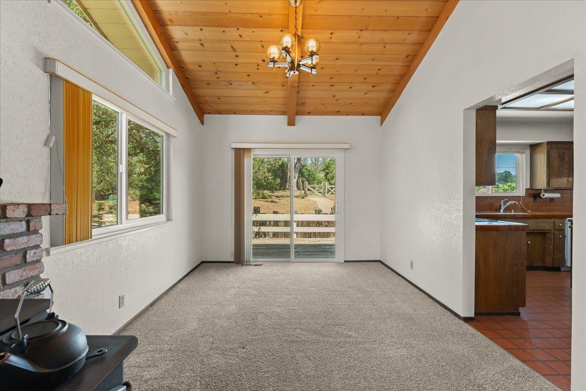 17089 McGuffie Road Salinas, CA 93907 - Photo 8 of 42