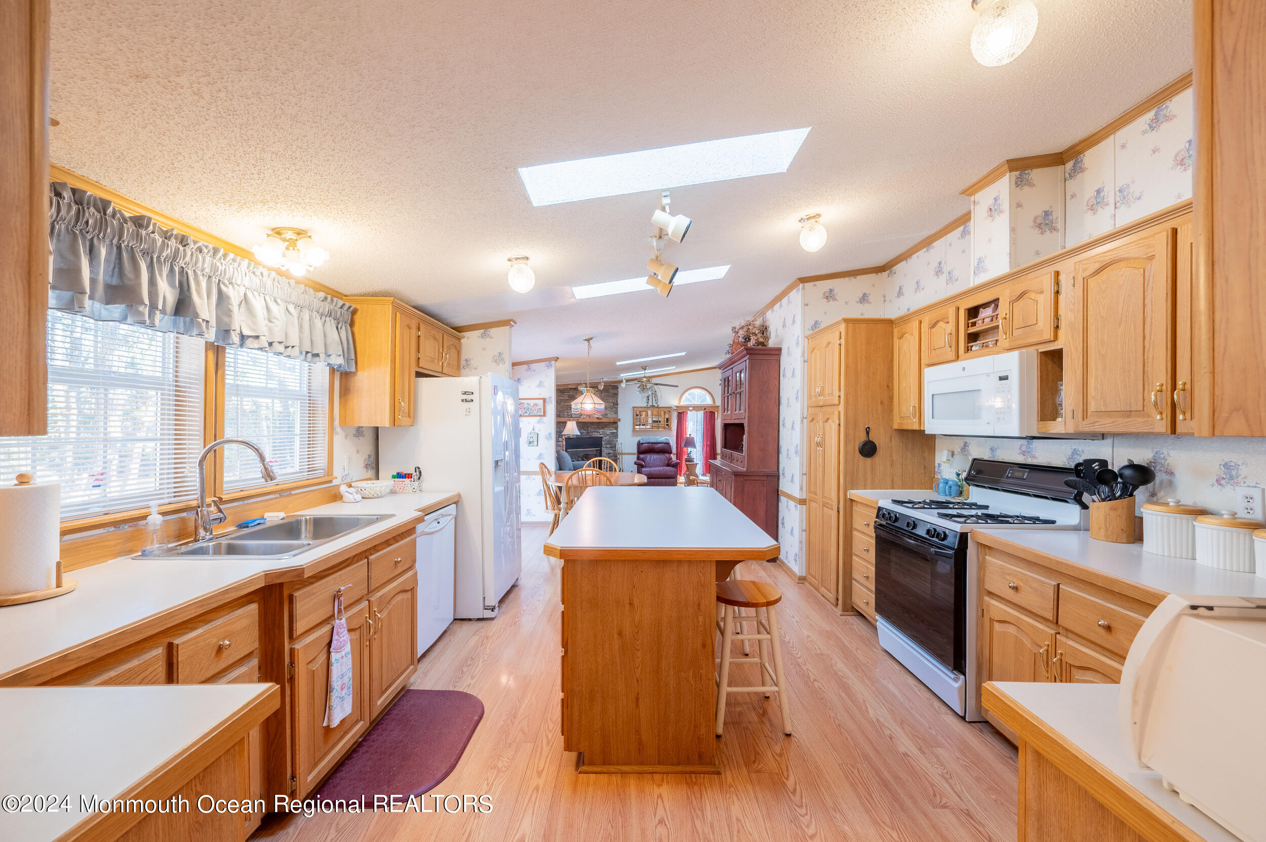 2653 Dover Road Forked River, NJ 08731 - Photo 17 of 53 Kitchen