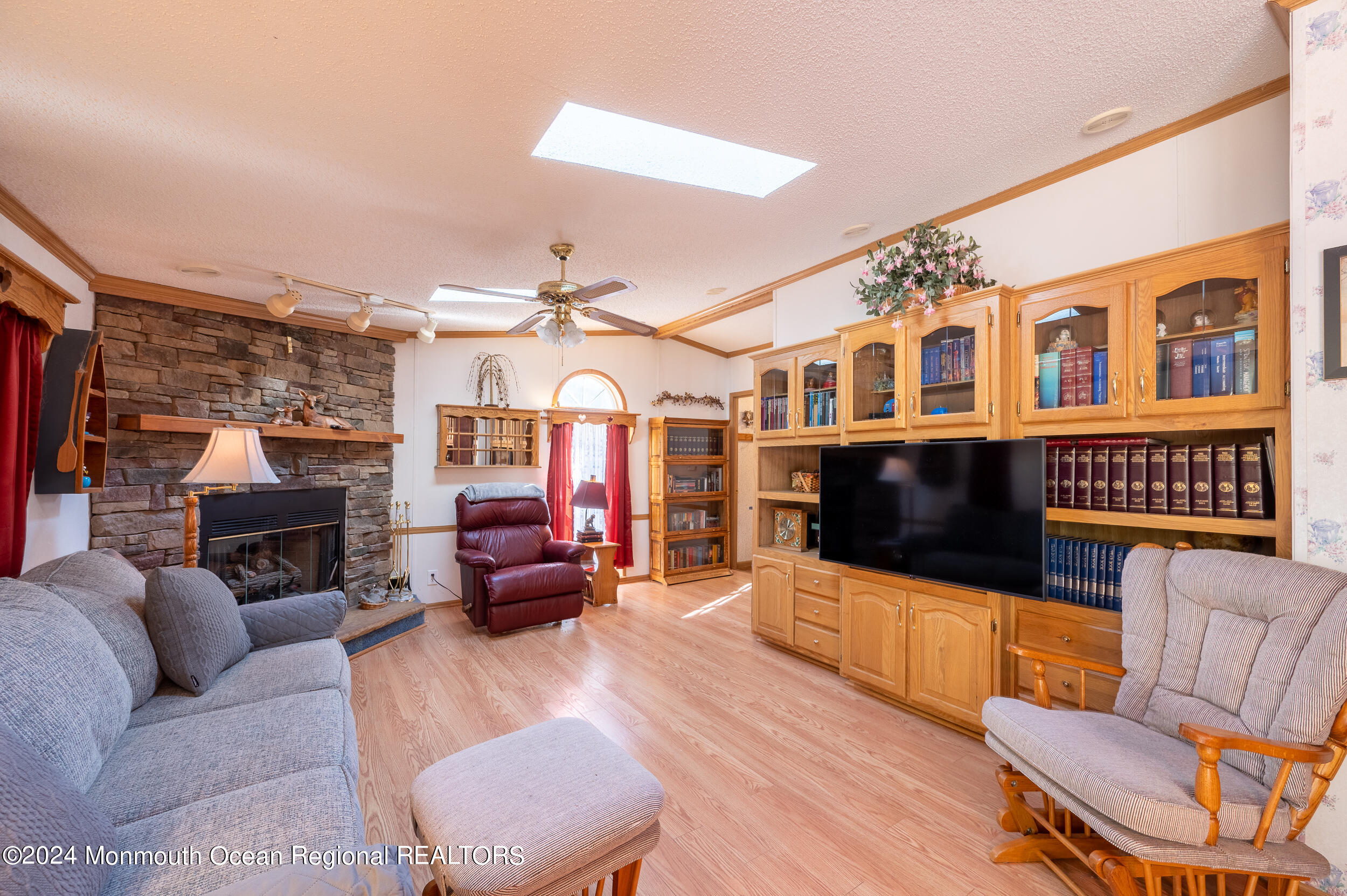 2653 Dover Road Forked River, NJ 08731 - Photo 23 of 53 Family Room