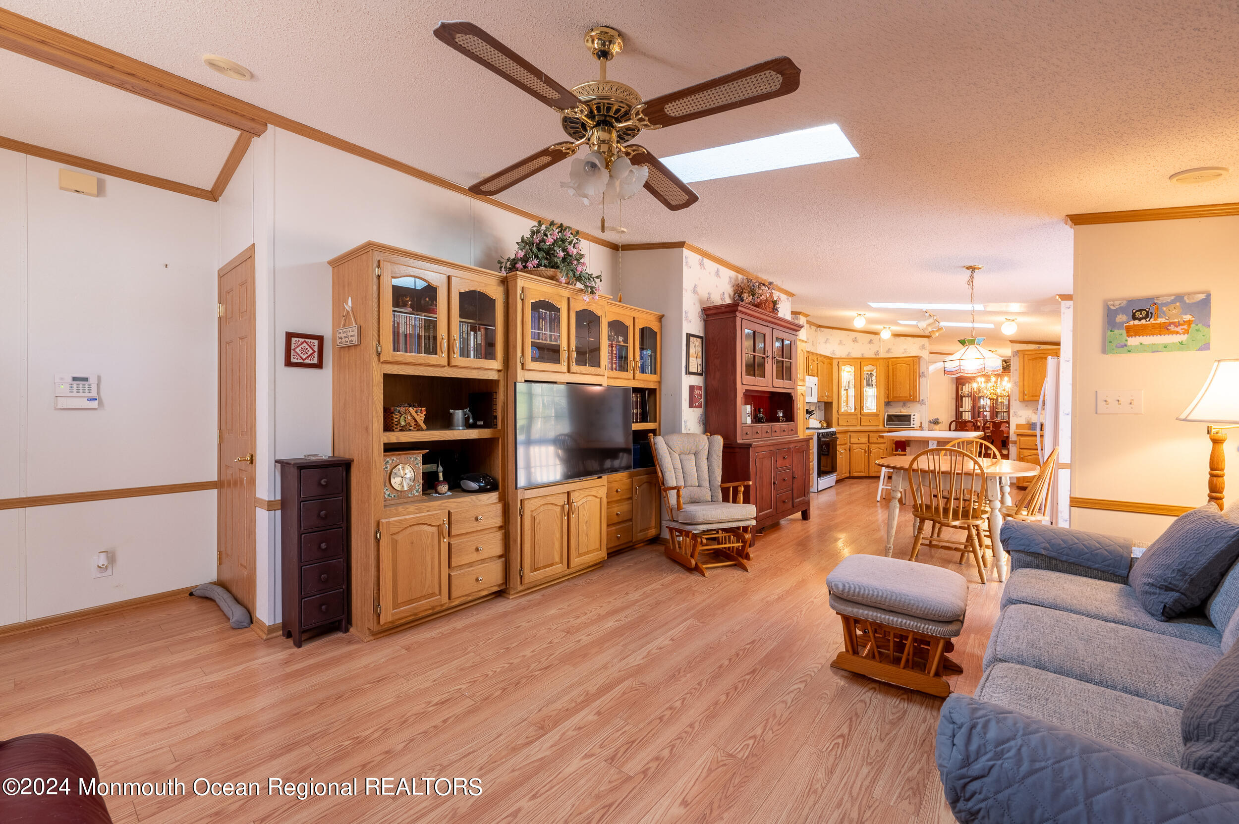 2653 Dover Road Forked River, NJ 08731 - Photo 25 of 53 Family Room