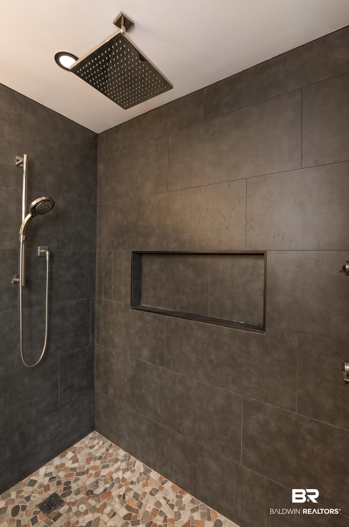 405 West Fern Avenue Foley, AL 36535 - Photo 18 of 42 Shower with Rain Head