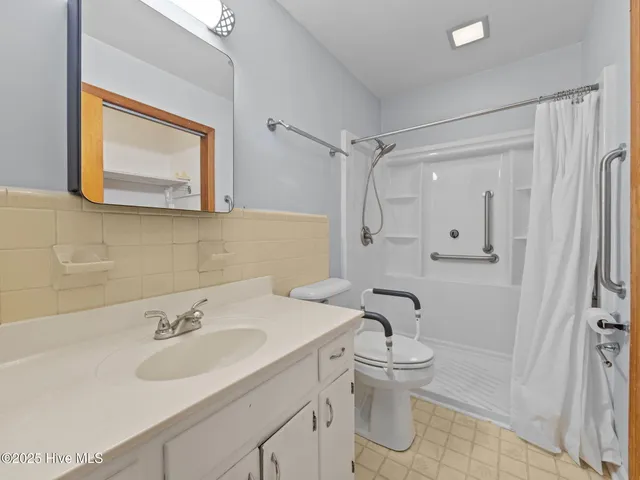 $223,000 | 1008 Sand Ridge Road, Hubert, NC 28539