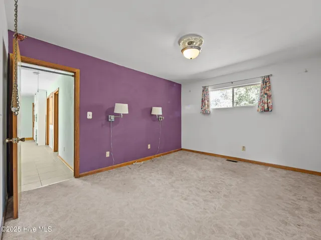 $223,000 | 1008 Sand Ridge Road, Hubert, NC 28539