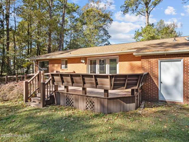 $223,000 | 1008 Sand Ridge Road, Hubert, NC 28539