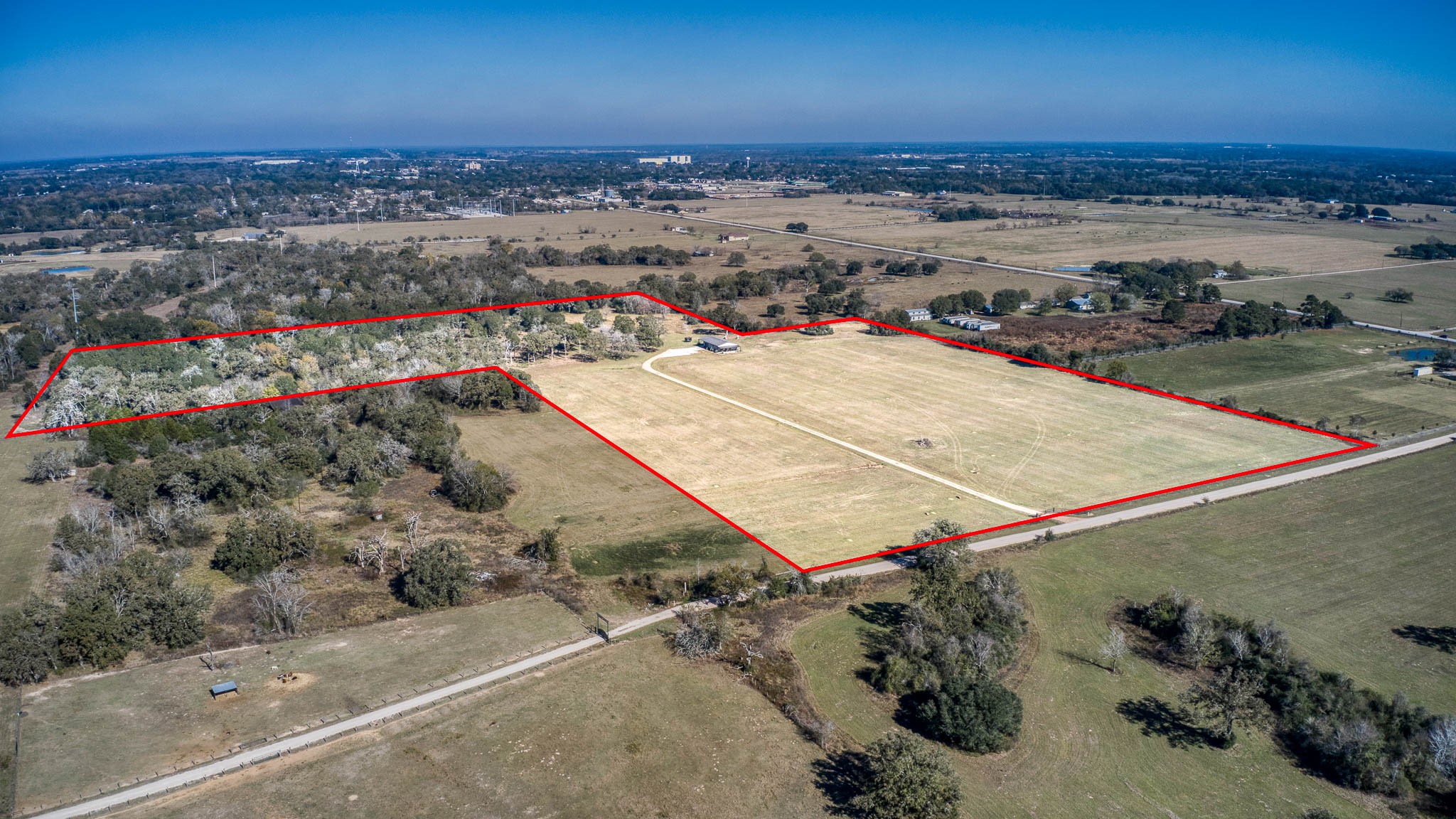 40934 Thomas Lane Hempstead, TX 77445 - Photo 3 of 50 an aerial view of beach and ocean view