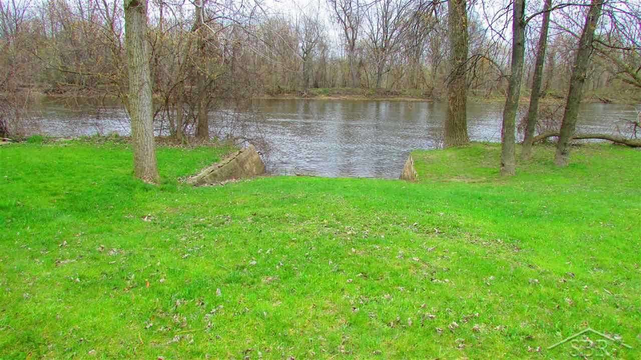 615 Adams Road Saginaw, MI 48609 - Photo 37 of 41 31288527-37.JPG