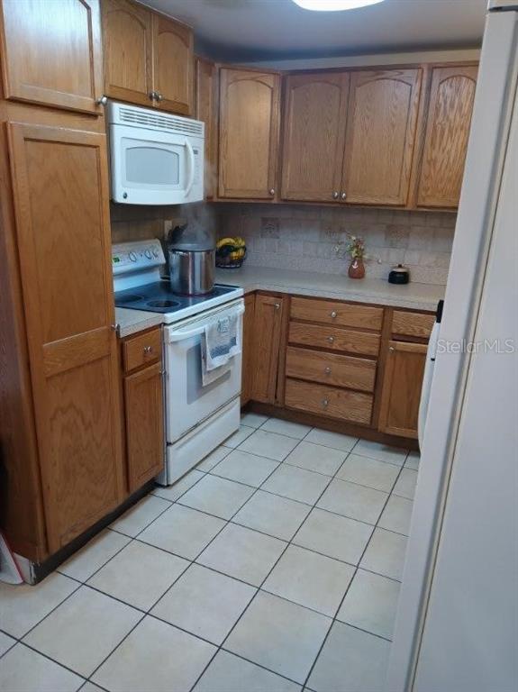 1403 Richmond Road Lakeland, FL 33801 - Photo 8 of 18