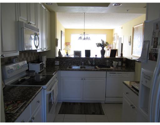26 Royal Palm Way, Unit 303 Boca Raton, FL 33432 - Photo 4 of 14 Additional Photo