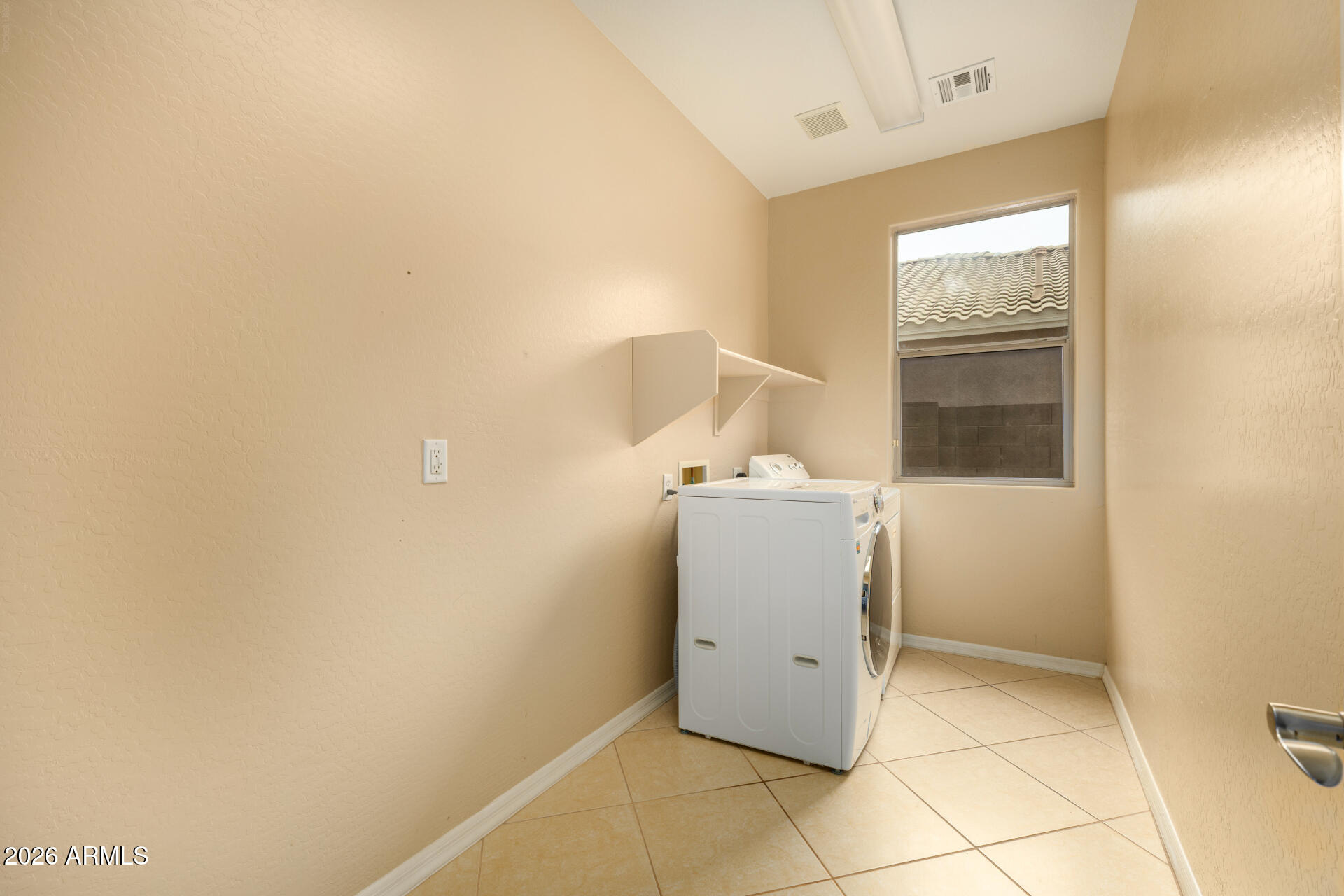 2543 South Rincon Drive Chandler, AZ 85286 - Photo 33 of 36 Utility room