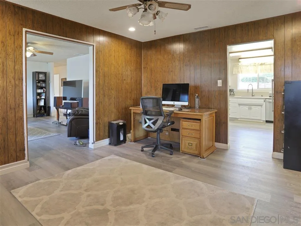 747 Via Flora Road San Marcos, CA 92069 - Photo 19 of 24 Gallery Image 19