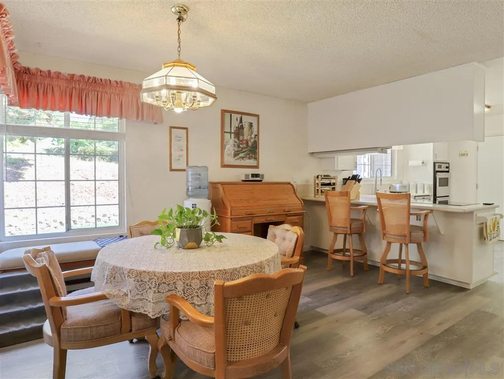 747 Via Flora Road San Marcos, CA 92069 - Photo 4 of 24 Gallery Image 4