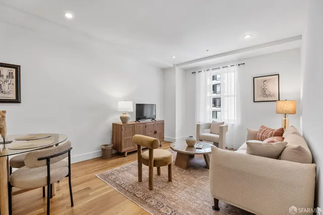 $3,200 | 901 Bush Street | Downtown San Francisco