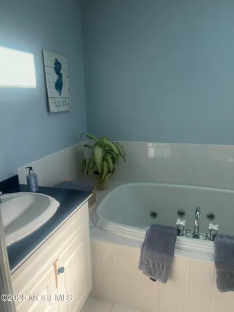 $4,500 | 327 Woodland Avenue, Avon-by-the-Sea, NJ 07717