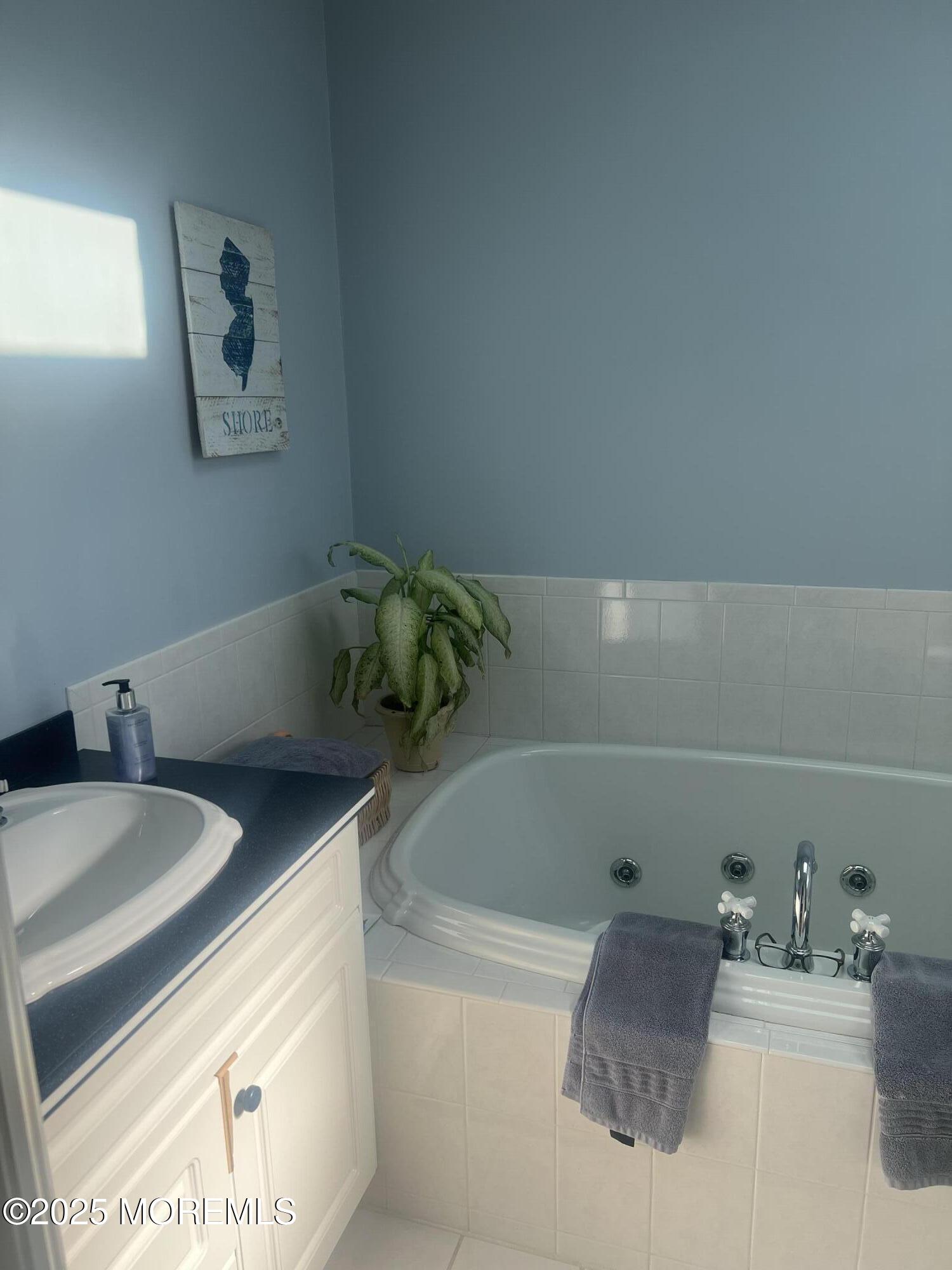 327 Woodland Avenue Avon-by-the-Sea, NJ 07717 - Photo 18 of 31 IMG_2437