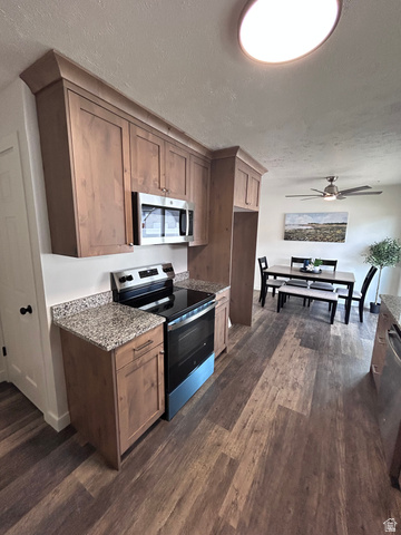 9789 South 285 East Sandy, UT 84070 - Photo 7 of 45