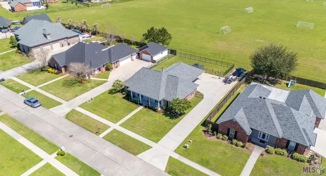 $310,000 | 163 Lake Penchant Court, Houma, LA 70360