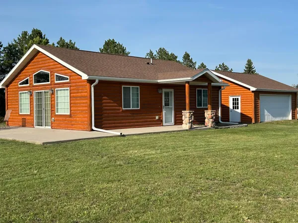 $225,000 | 13492 Edgewood Lane Southeast, Mentor, MN 56736