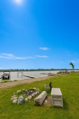 $225,000 | 13492 Edgewood Lane Southeast, Mentor, MN 56736