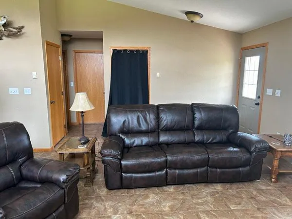 $225,000 | 13492 Edgewood Lane Southeast, Mentor, MN 56736