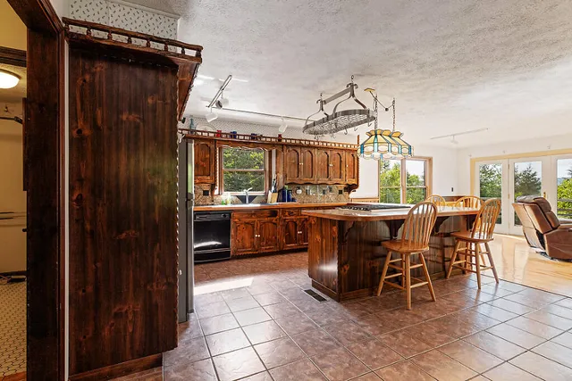 $825,000 | 41 Stone Hedge Lane, Rangeley, ME 04970