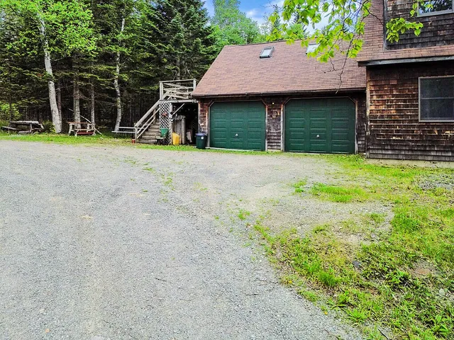 $825,000 | 41 Stone Hedge Lane, Rangeley, ME 04970