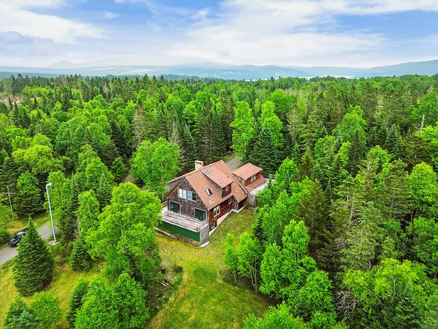 $825,000 | 41 Stone Hedge Lane, Rangeley, ME 04970