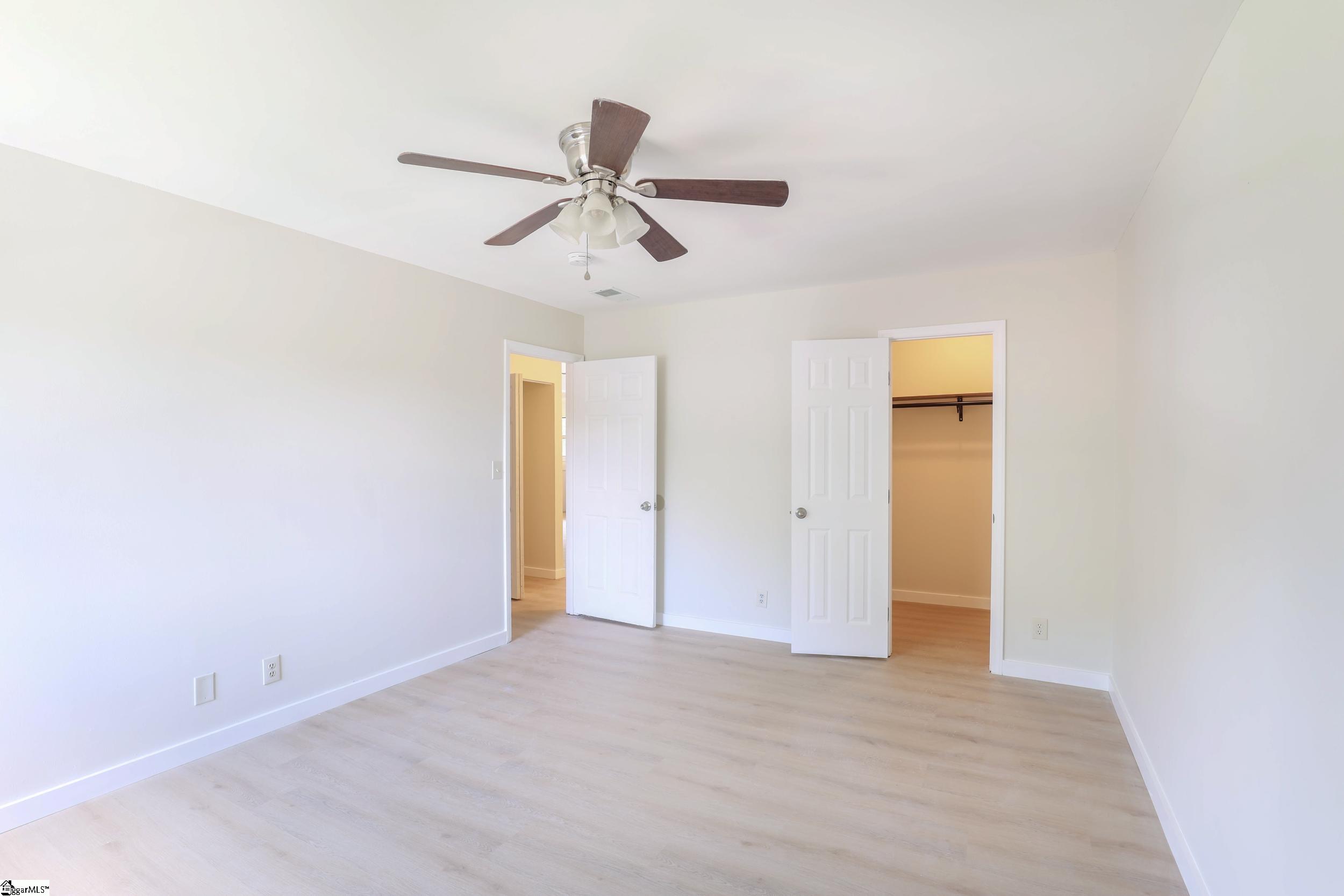 2601 Duncan Chapel Road, Unit A302 Greenville, SC 29617 - Photo 17 of 32