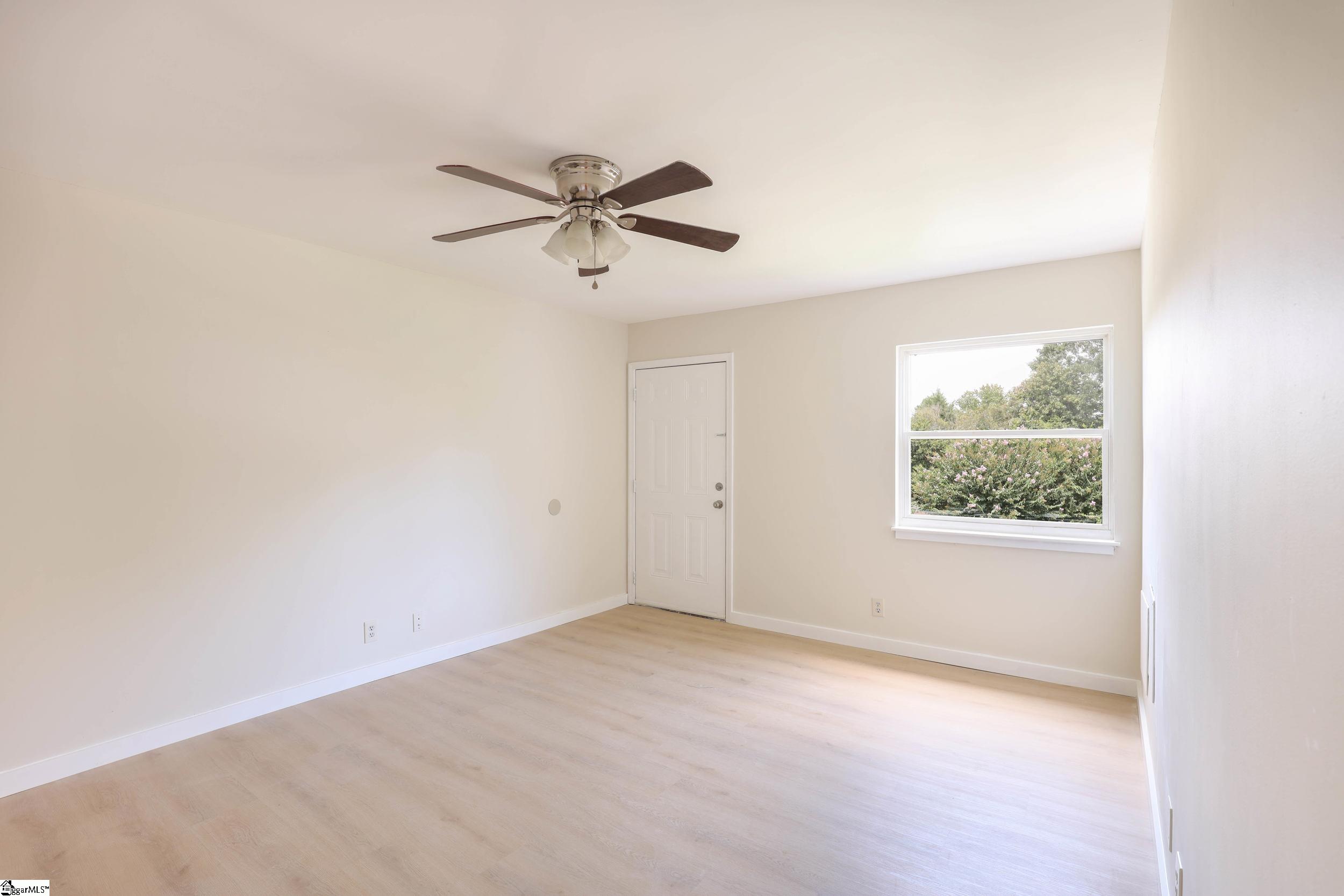 2601 Duncan Chapel Road, Unit A302 Greenville, SC 29617 - Photo 18 of 32