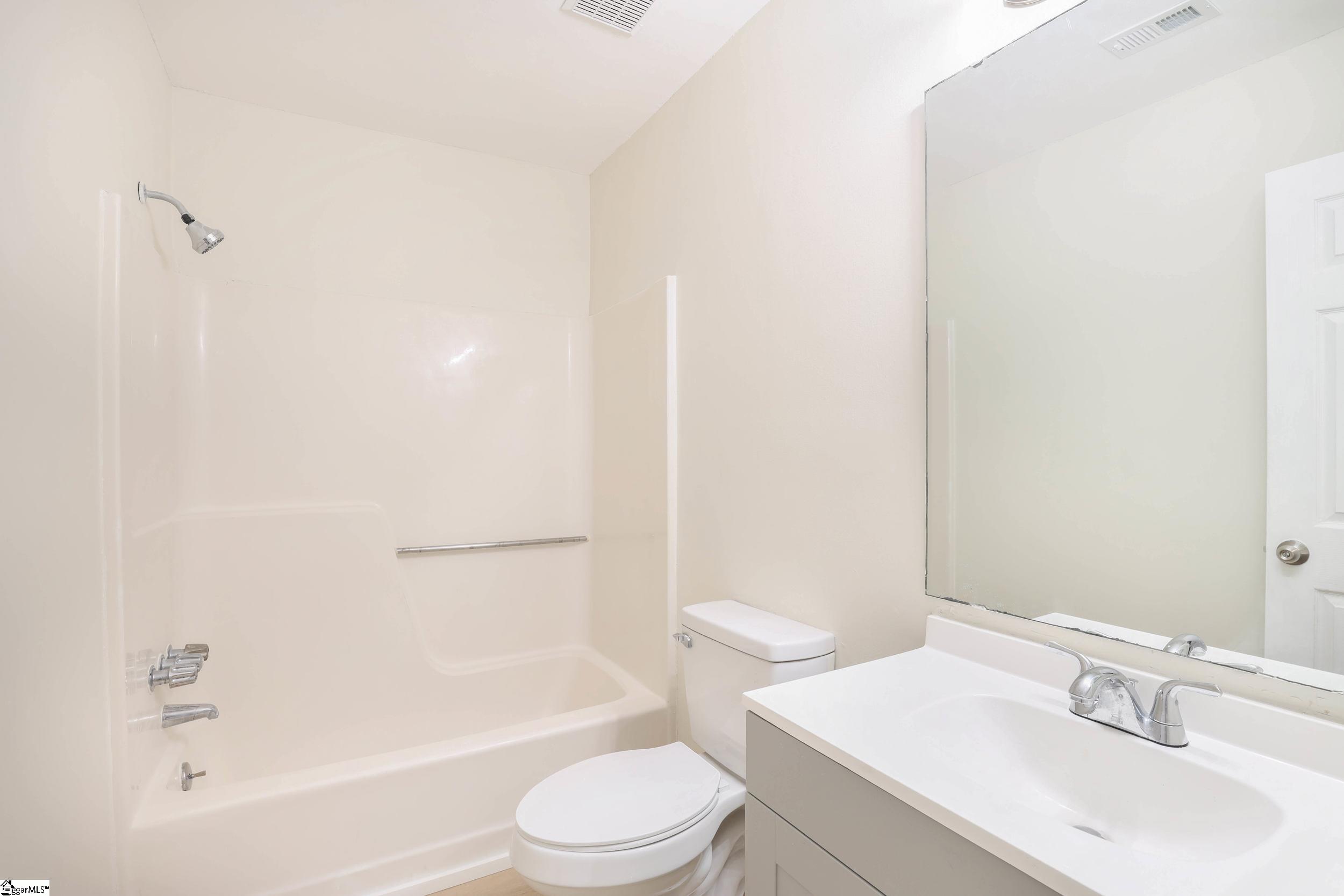 2601 Duncan Chapel Road, Unit A302 Greenville, SC 29617 - Photo 22 of 32