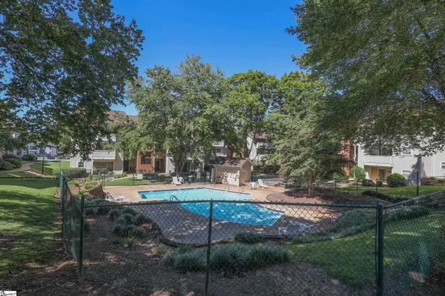 $159,999 | 2601 Duncan Chapel Road, Unit A302, Greenville, SC 29617