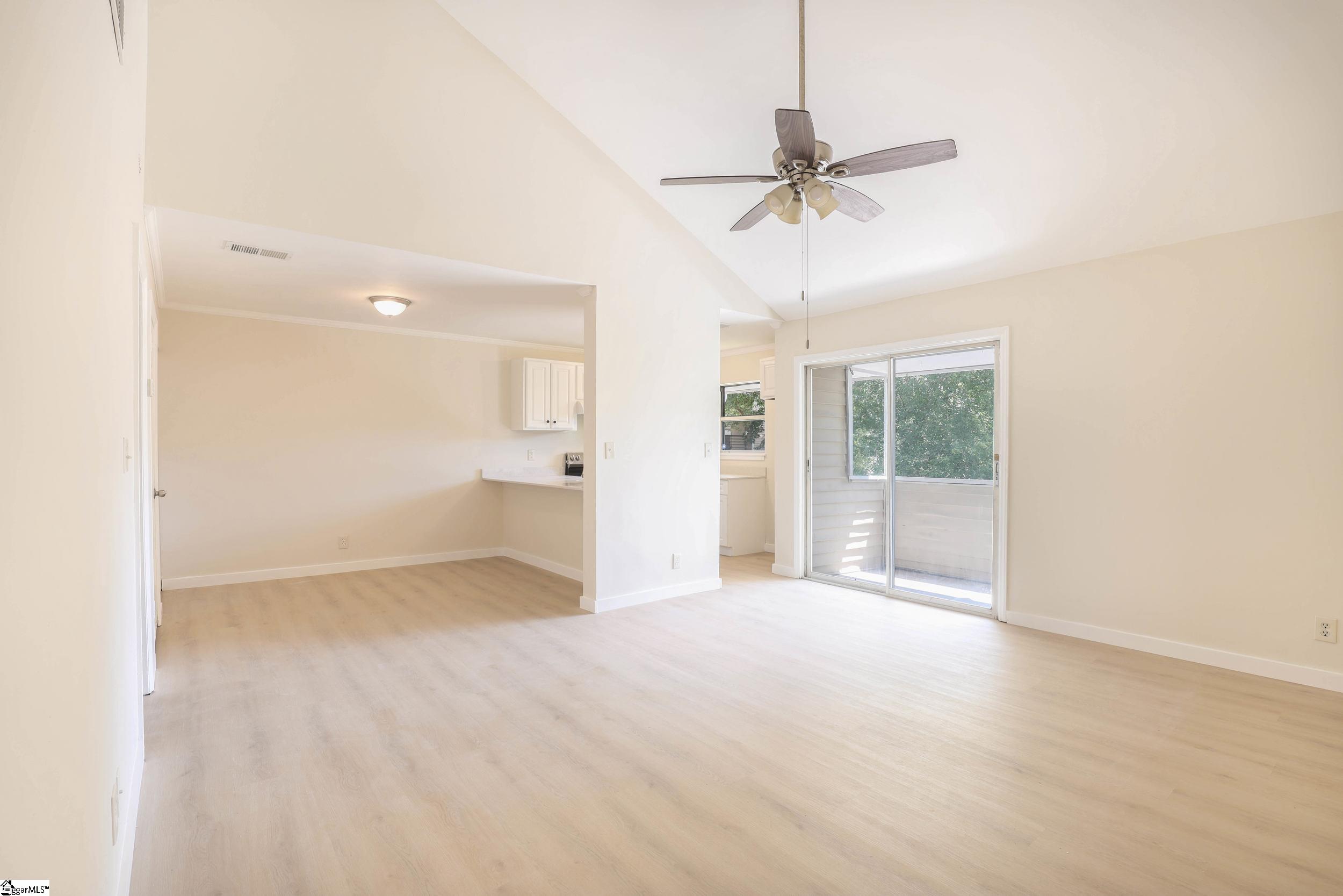 2601 Duncan Chapel Road, Unit A302 Greenville, SC 29617 - Photo 6 of 32