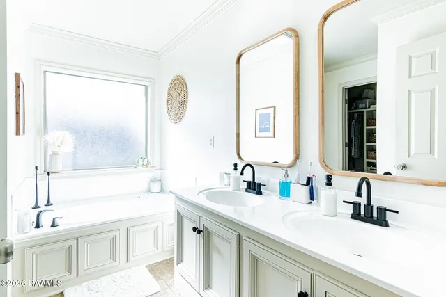 $230,000 | 206 Blackwater River Drive, Lafayette, LA 70508