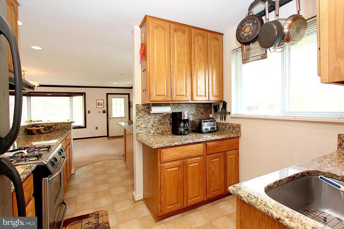 4808 Randolph Road Rockville, MD 20852 - Photo 2 of 30 Kitchen