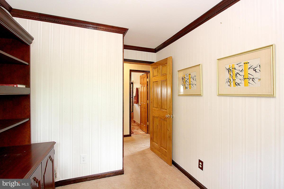 4808 Randolph Road Rockville, MD 20852 - Photo 15 of 30 Interior (General)