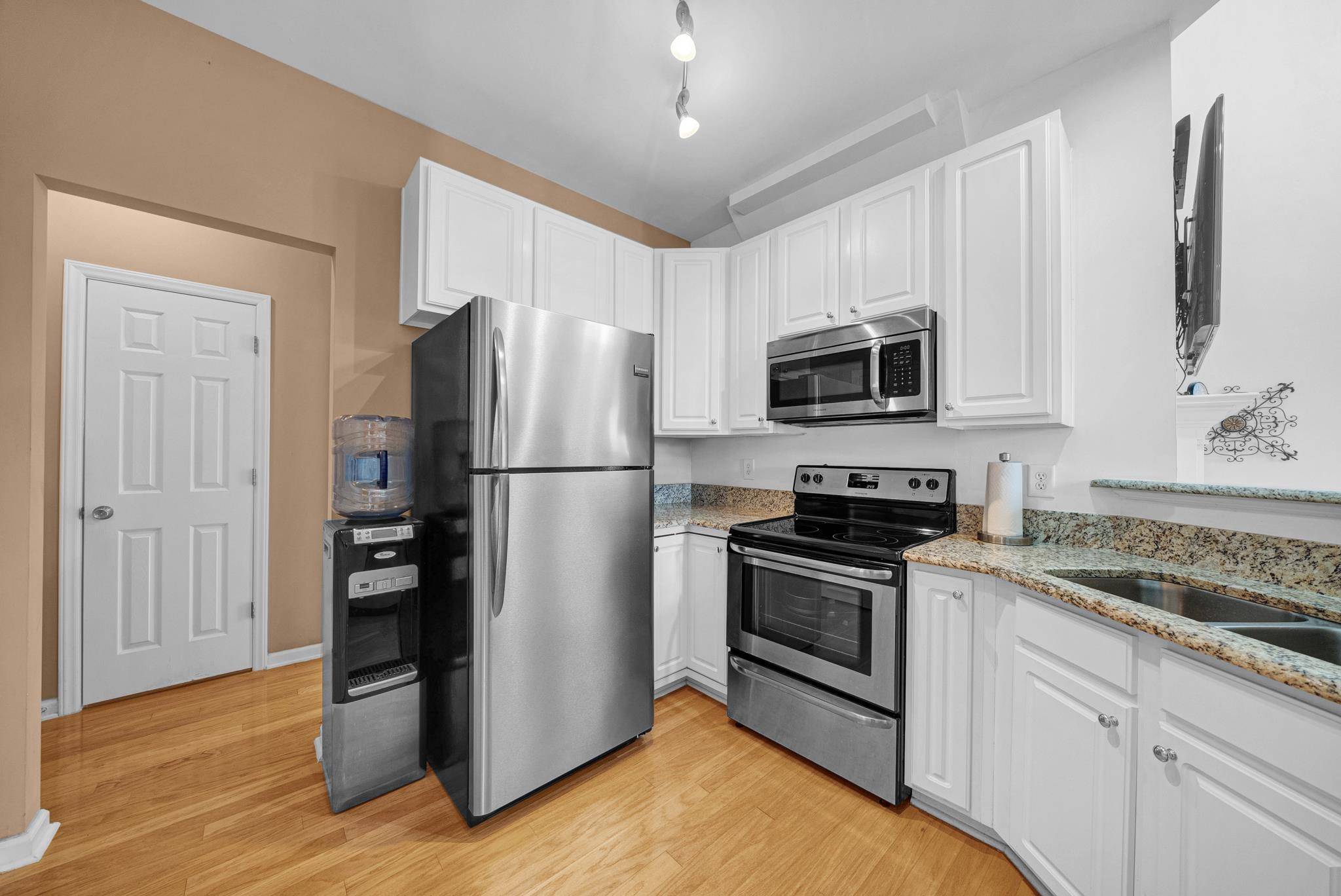 2016 Betry Place Raleigh, NC 27603 - Photo 10 of 21 Photo 10