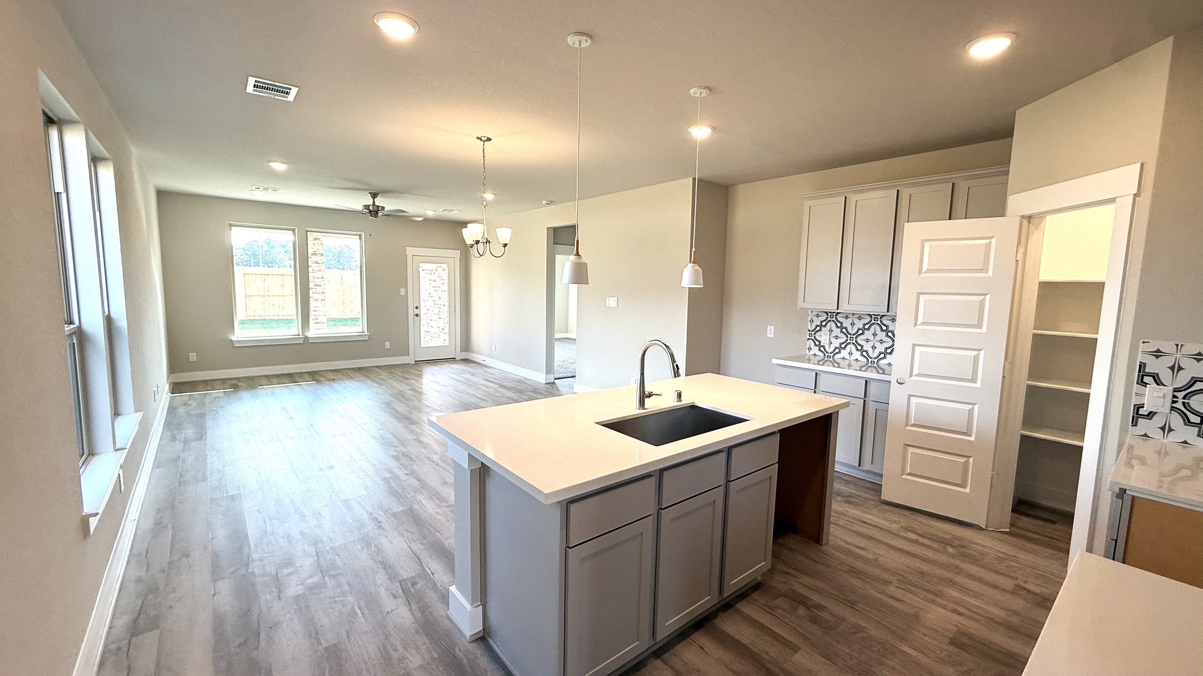 21027 Carob Tree Lane Tomball, TX 77377 - Photo 8 of 23