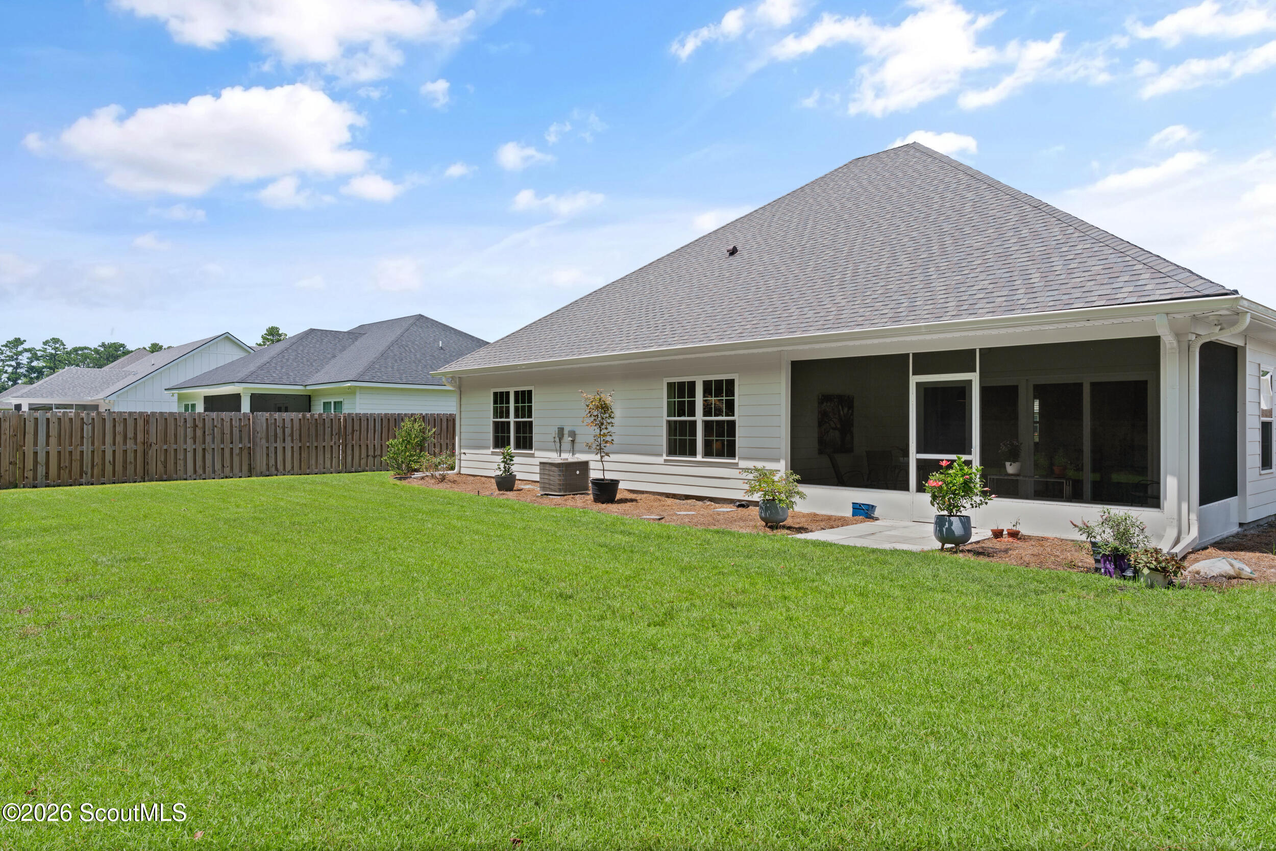 164 Allie Loop Brunswick, GA 31525 - Photo 33 of 36