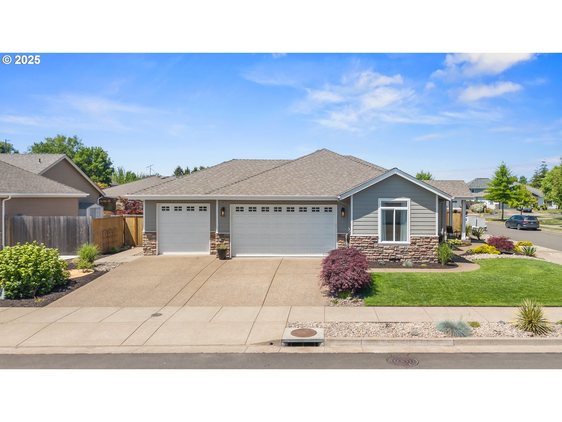 2002 Antelope Circle Southwest Albany, OR 97321 - Photo 3 of 37