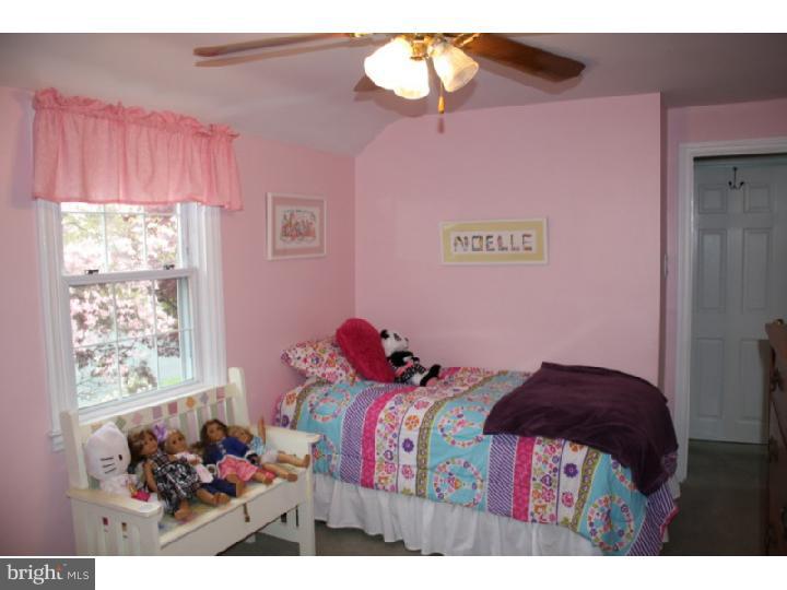 417 Heatherwood Road Havertown, PA 19083 - Photo 14 of 23 Bedroom 2