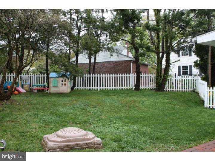417 Heatherwood Road Havertown, PA 19083 - Photo 21 of 23 Back Yard