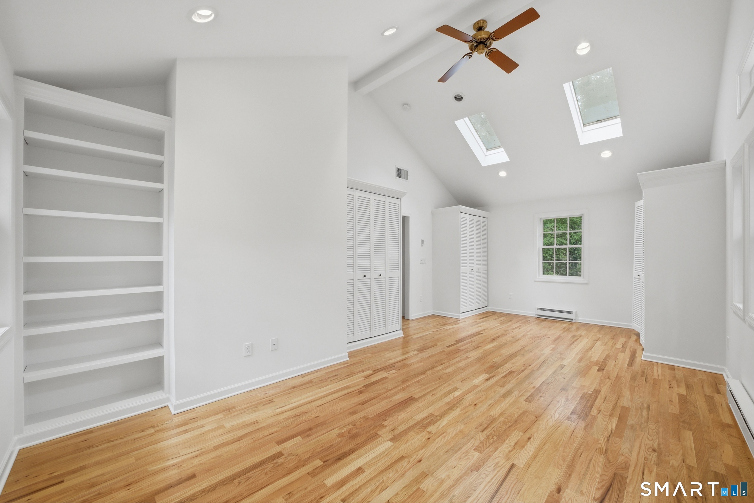 156 West Haviland Lane Stamford, CT 06903 - Photo 17 of 29