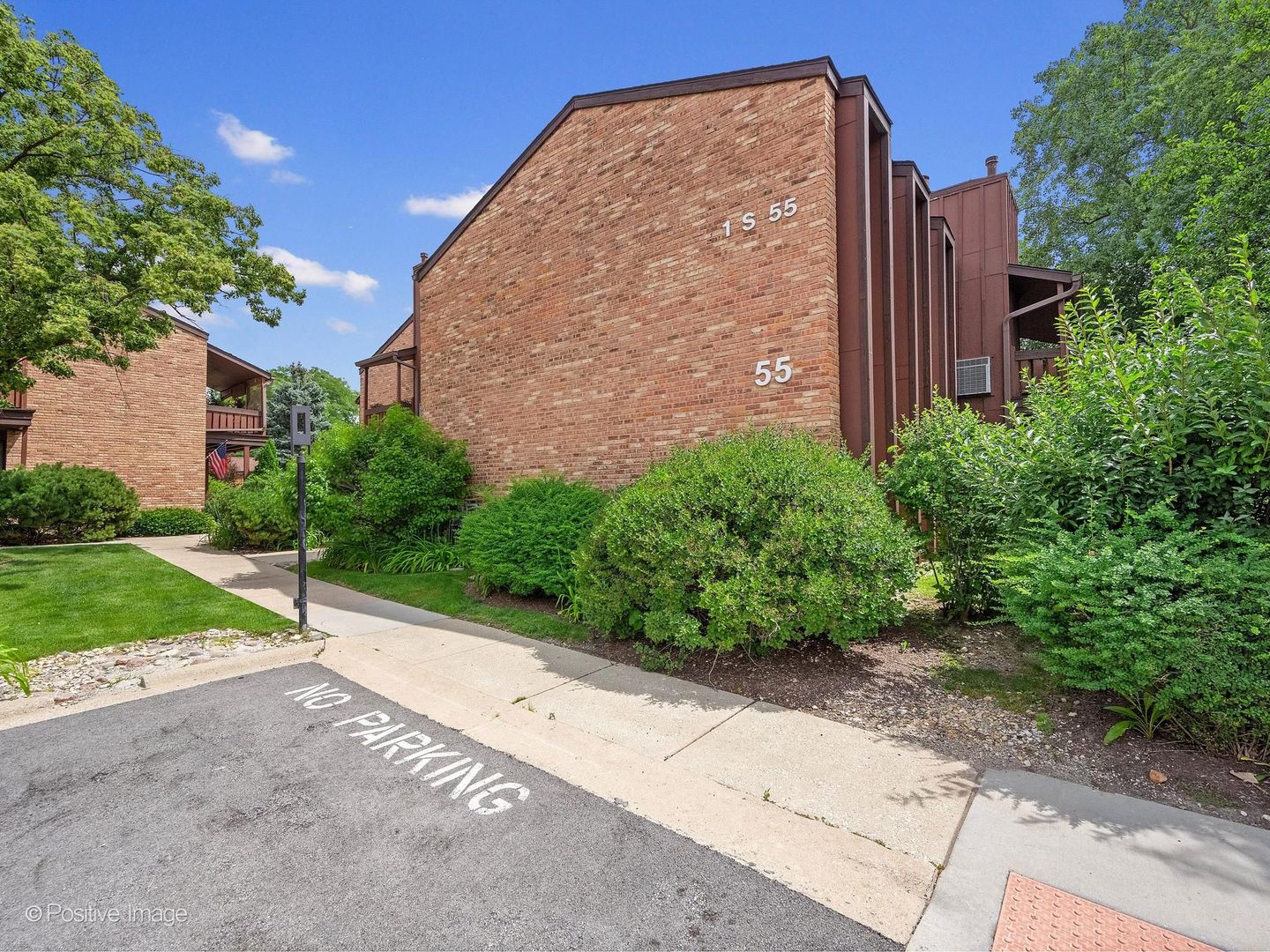 1-s055 Spring Road, Unit 2C Oak Brook, IL 60181 - Photo 1 of 26