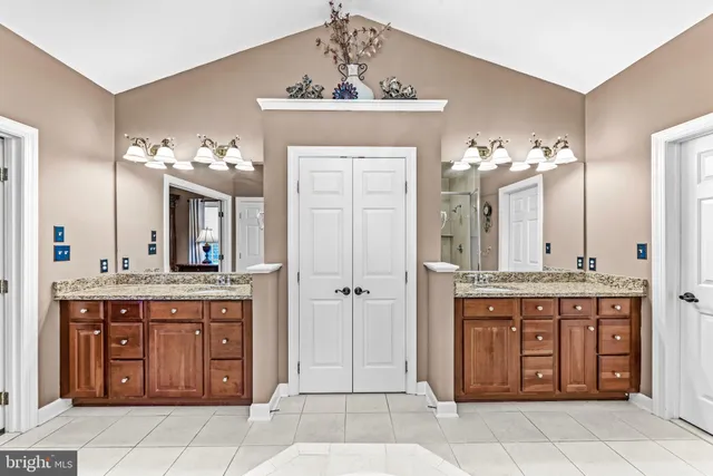 $1,750,000 | 1703 Lake Forest Drive, Finksburg, MD 21048