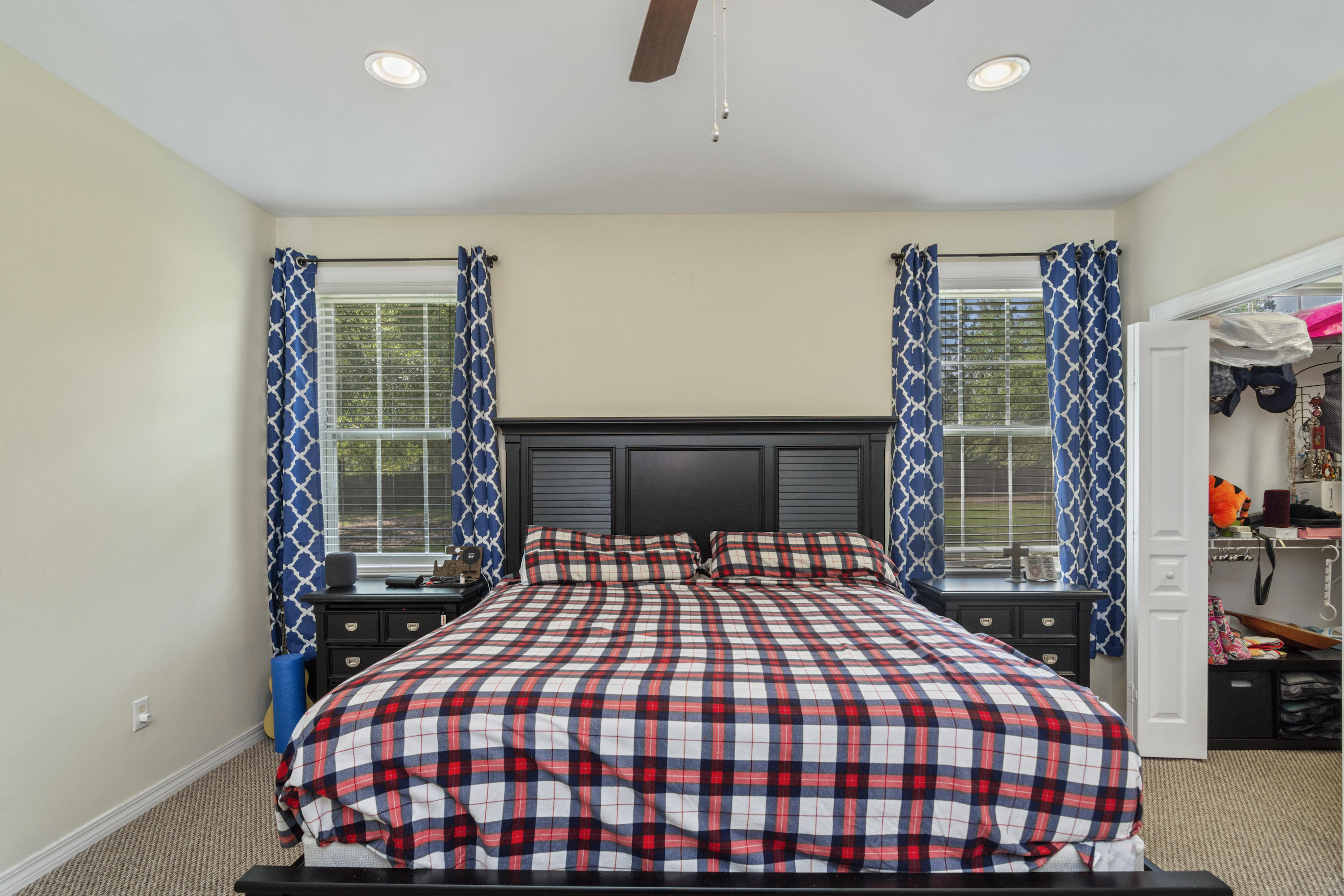 960 Long Road DeFuniak Springs, FL 32433 - Photo 17 of 38 a bedroom with a bed and a window