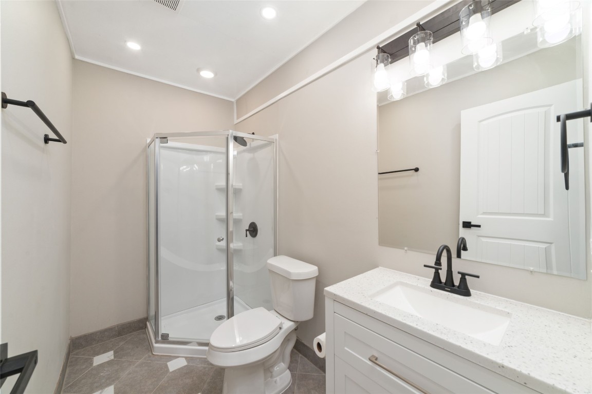 13431 Vrlla Road Guy, TX 77444 - Photo 12 of 32