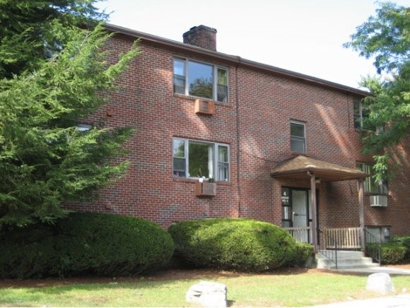 4 Brook Road, Unit 11 Salem, NH 03079 - Photo 1 of 1 Gallery Image 1