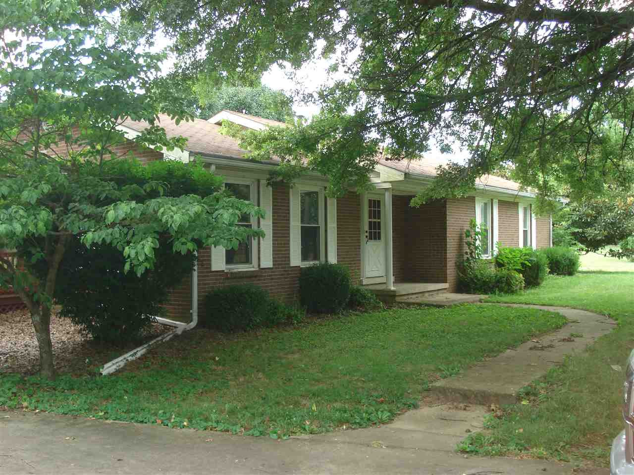 934 Cane Run Road Georgetown, KY 40324 - Photo 2 of 14 Gallery Image 2