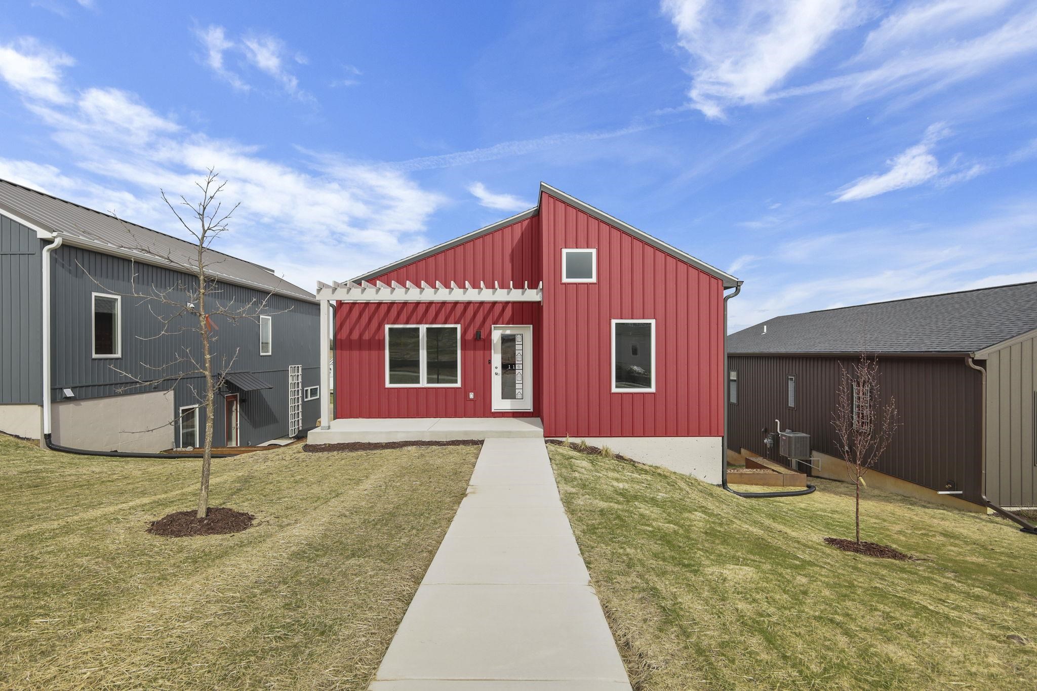 116 Lupine Poynette, WI 53955 - Photo 2 of 44